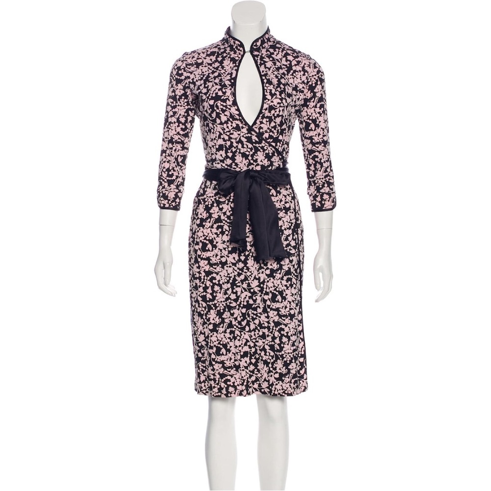 NWT Diane von Furstenberg - Madamme Mandarin Silk Wrap Dress in Pink